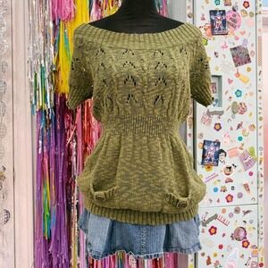 Y2K 2000s green knit short sleeve long sweater with front pockets